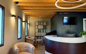 Ida Boutique Hotel
